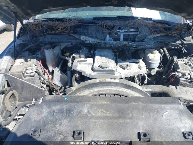 3C6UR5DL7JG224668 RAM 2500