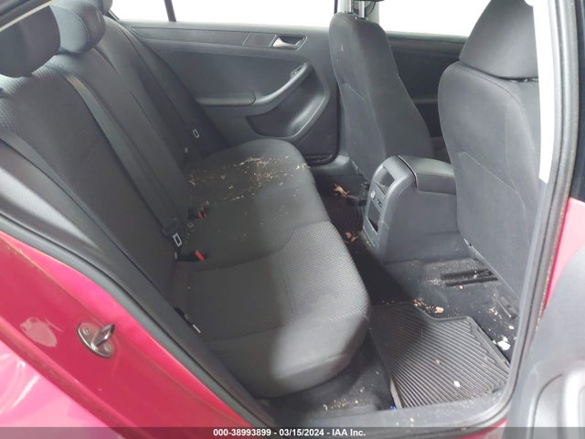 3VW2K7AJXEM428484 Volkswagen Jetta 2.0l S
