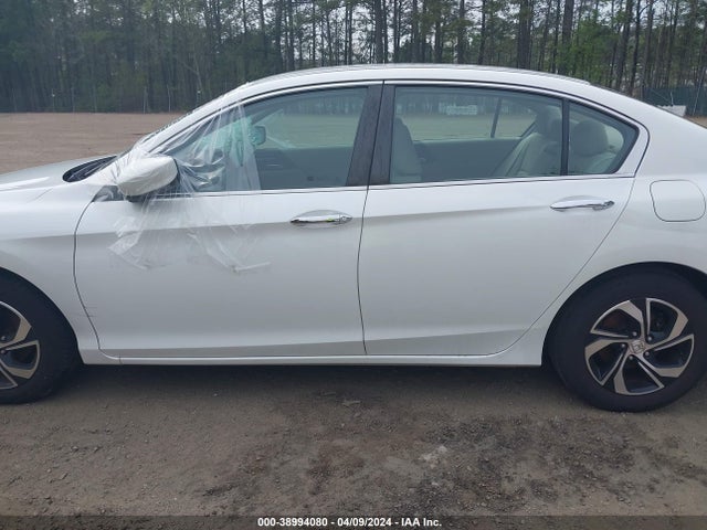 Honda ACCORD LX 2017 1HGCR2F37HA242372 Image 14