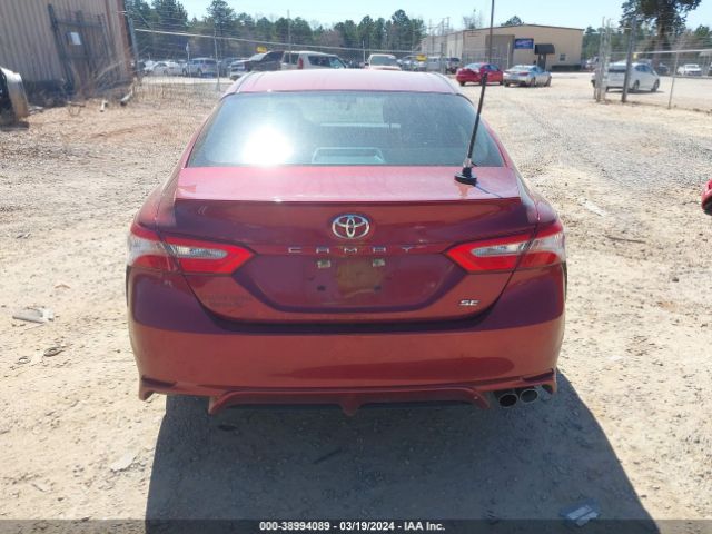 4T1B11HK1JU660233 Toyota CAMRY SE