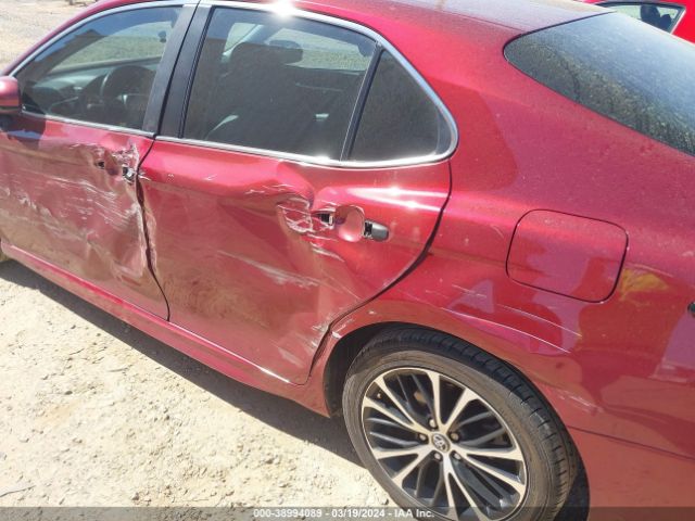 4T1B11HK1JU660233 Toyota CAMRY SE
