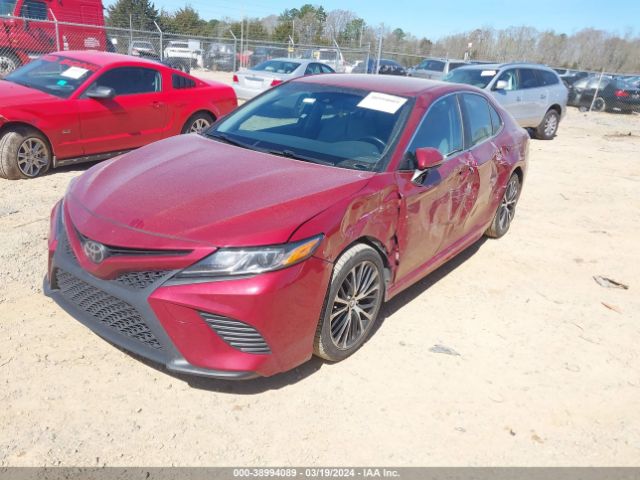 4T1B11HK1JU660233 Toyota CAMRY SE