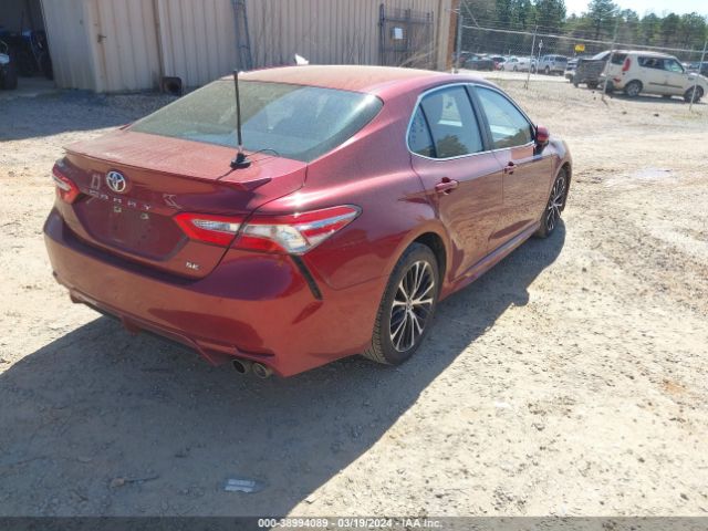4T1B11HK1JU660233 Toyota CAMRY SE