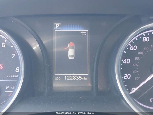4T1B11HK1JU660233 Toyota CAMRY SE