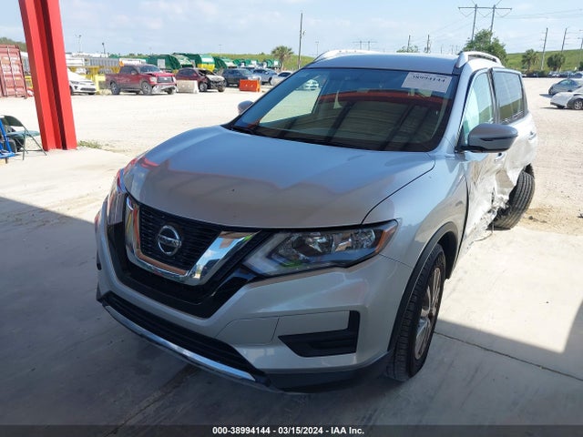Nissan ROGUE SV 2018 KNMAT2MT3JP519936 Image 2