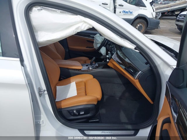 WBAJS3C07LCD61157 BMW 540i Xdrive