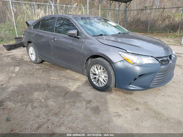 Toyota CAMRY LE 2017 4T1BF1FK1HU696597 main image
