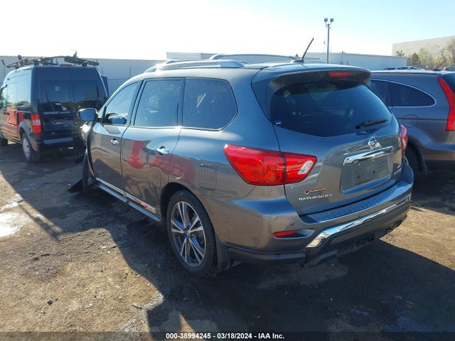 Nissan Pathfinder Platinum 2018 5N1DR2MM1JC602563 Image 3