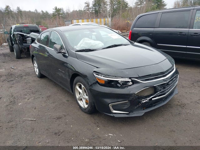 2018 1G1ZC5ST8JF214048 main image