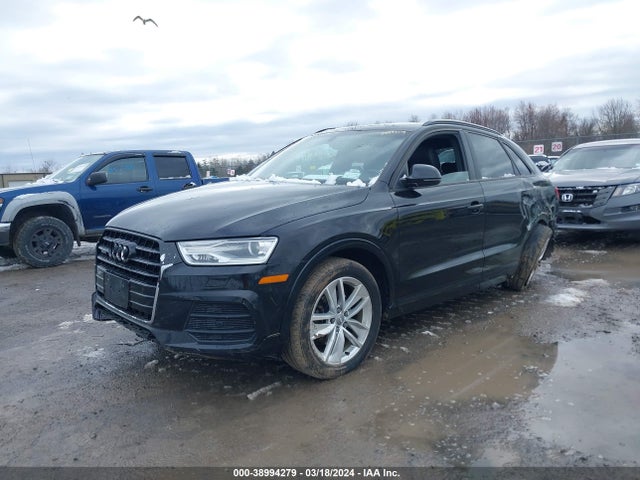 WA1ECCFS2HR008383 Audi Q3 2.0t Premium