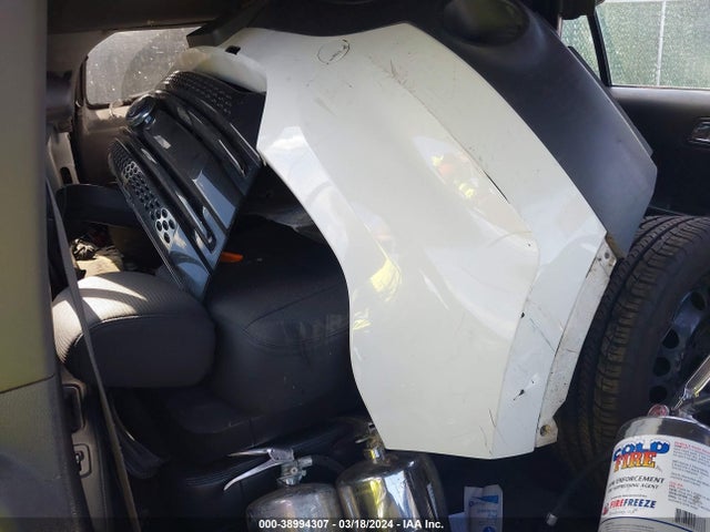 Ford Utility Police Interceptor 2015 1FM5K8AR5FGB32422 Image 8
