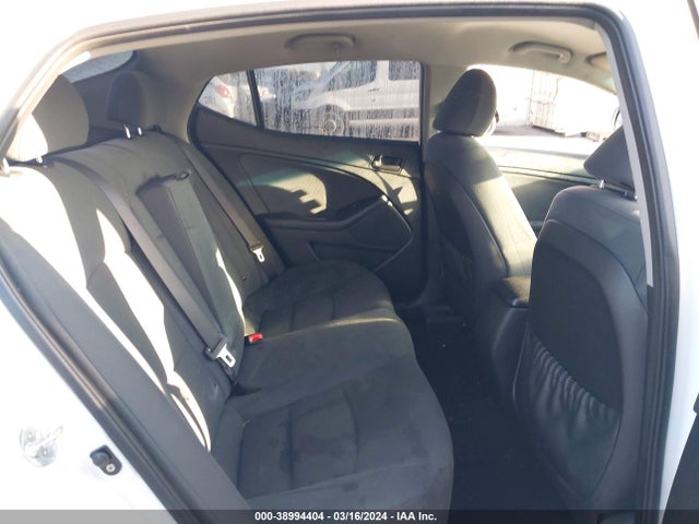 KIA Optima Lx 2015 KNAGM4A71F5594662 Image 8