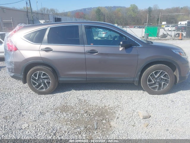 Honda CR-V SE 2016 2HKRM3H42GH531508 Image 13