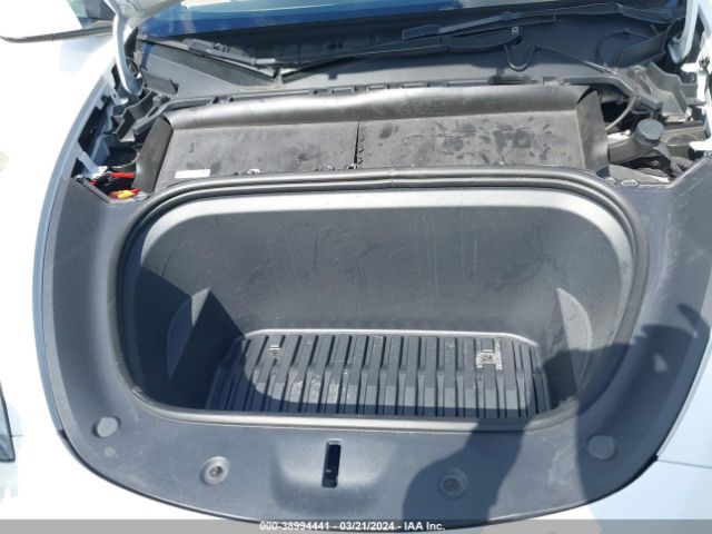 2022 TESLA MODEL Y 7SAYGDEF3NF325076 Photo 9