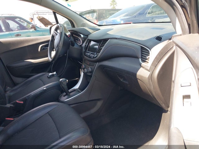 Chevrolet Trax Lt 2019 KL7CJLSB2KB856219 Image 5