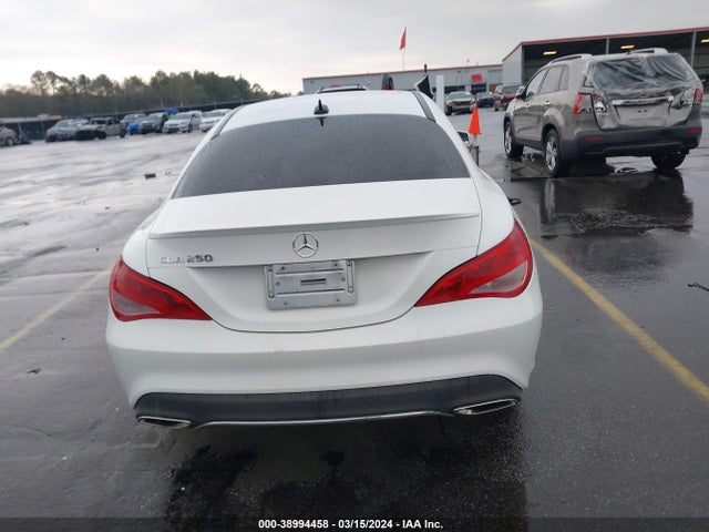 Продаж на аукціоні авто 2018 Mercedes-benz Cla 250, vin: WDDSJ4EB2JN669825, номер лоту: 38994458
