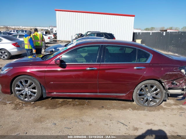Honda Accord Touring 2016 1HGCR3F91GA017874 Image 14