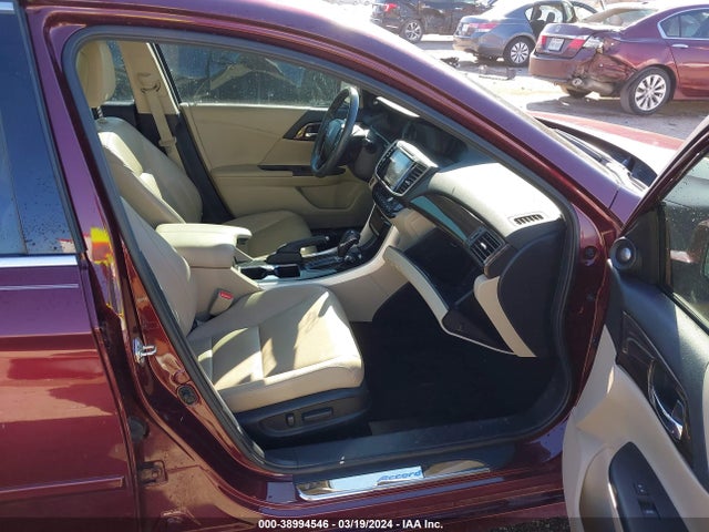 Honda Accord Touring 2016 1HGCR3F91GA017874 Image 5