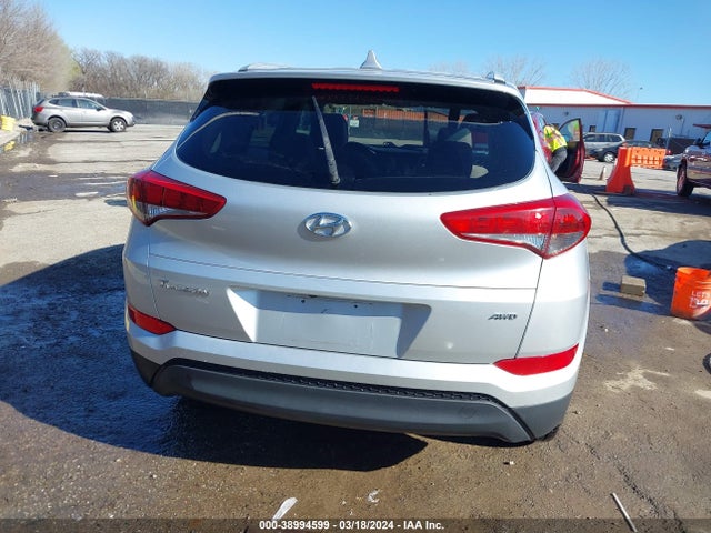 Hyundai TUCSON SEL 2018 KM8J3CA43JU688497 Image 17