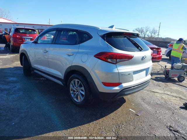 Hyundai TUCSON SEL 2018 KM8J3CA43JU688497 Image 3