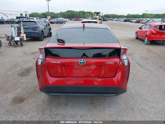 Toyota Prius Four 2016 JTDKARFU8G3516734 Image 17