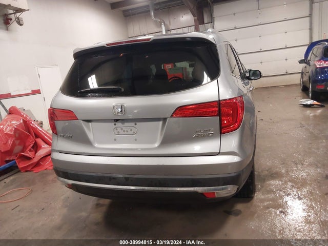 Honda Pilot Elite 2016 5FNYF6H04GB027349 Image 17