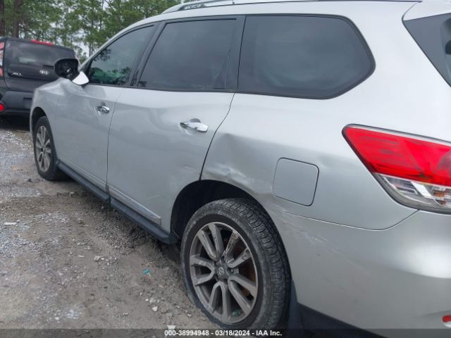 5N1AR2MN1EC613015 Nissan Pathfinder Sl