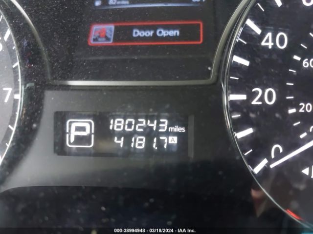 5N1AR2MN1EC613015 Nissan Pathfinder Sl