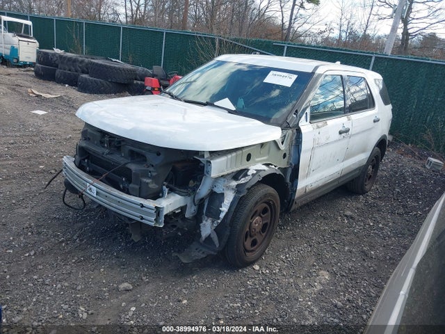 Ford Utility Police Interceptor 2017 1FM5K8AR4HGB00645 Image 2