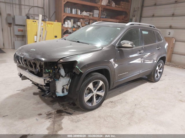 1C4PJMDNXKD167602 Jeep Cherokee Limited 4x4