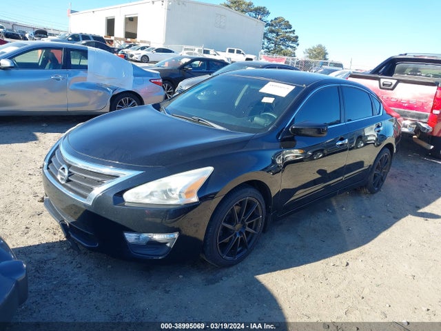 Nissan Altima 2.5 S 2014 1N4AL3AP4EN379187 Image 2