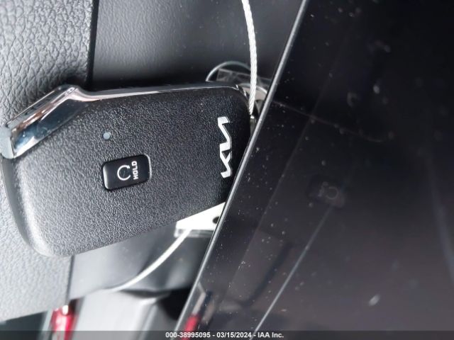 5XYK7CDF5RG154408 KIA Sportage X-pro
