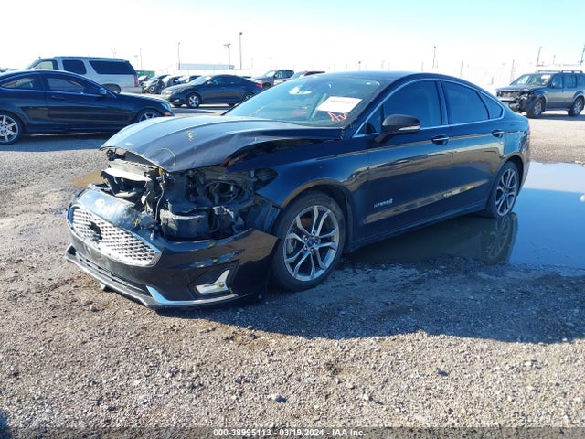 Ford Fusion Hybrid Titanium 2019 3FA6P0RU2KR240204 Image 2