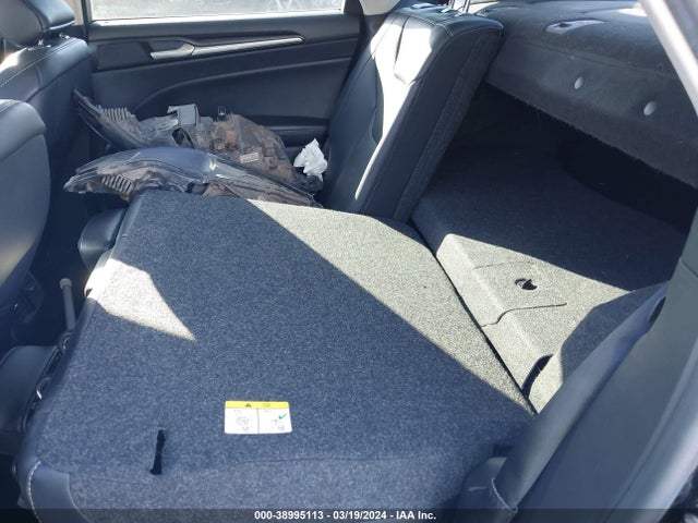Ford Fusion Hybrid Titanium 2019 3FA6P0RU2KR240204 Image 8
