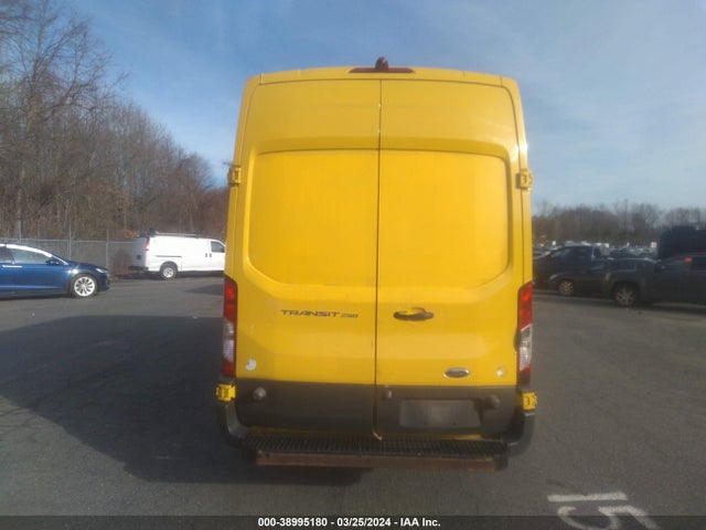 Ford Transit-250 2016 1FTKR3XM1GKB35169 Image 16