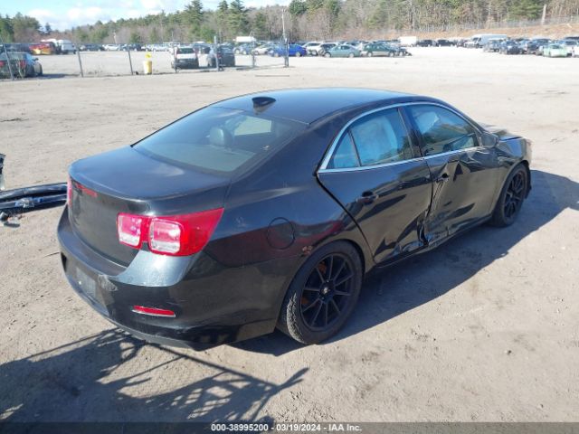 1G11D5SL7FF213006 Chevrolet MALIBU 2LT