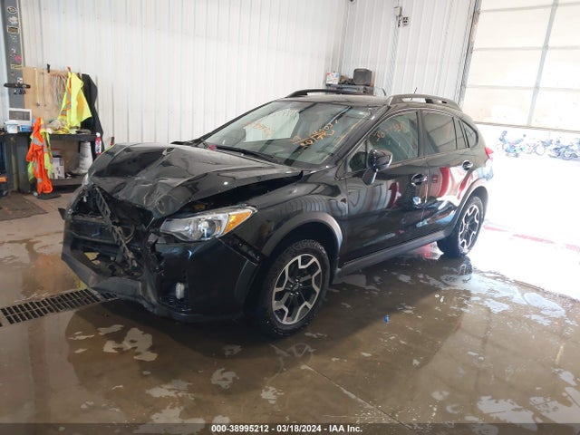 Subaru Crosstrek 2.0i Premium 2017 JF2GPABC6HH272025 Image 2