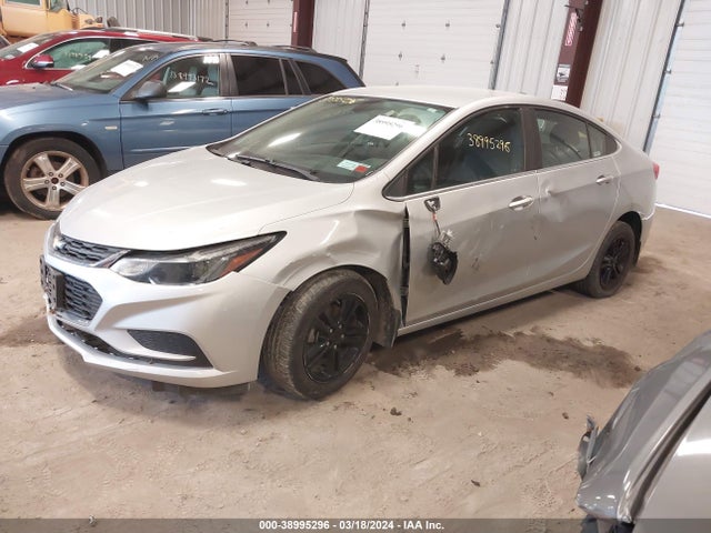 Chevrolet Cruze Lt Auto 2017 1G1BE5SM7H7109977 Image 2
