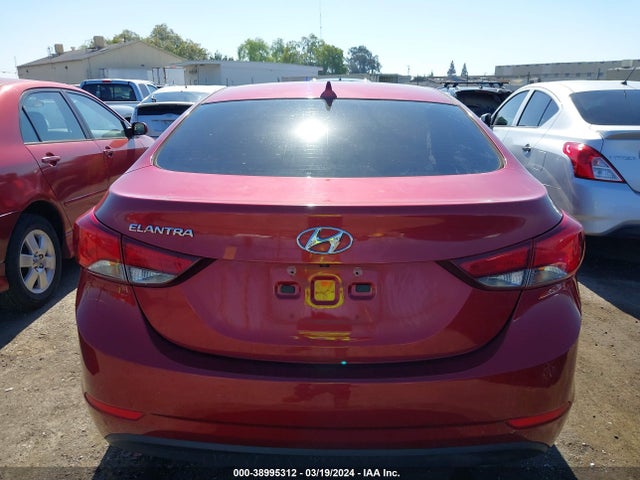 Hyundai ELANTRA SE 2015 5NPDH4AE4FH592008 Image 16