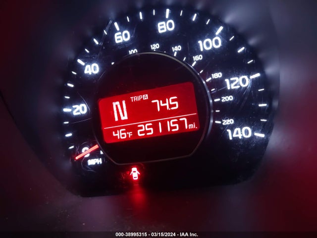 KIA SOUL + 2018 KNDJP3A59J7889949 Image 15