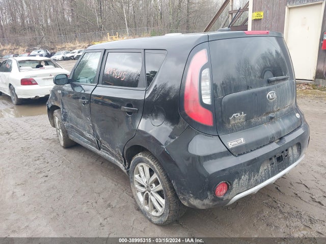 KIA SOUL + 2018 KNDJP3A59J7889949 Image 3