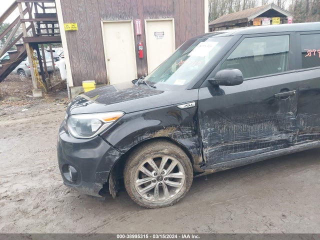 KIA SOUL + 2018 KNDJP3A59J7889949 Image 6