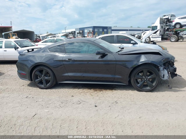Ford Mustang Ecoboost Premium Fastback 2022 1FA6P8TH7N5150161 Image 13