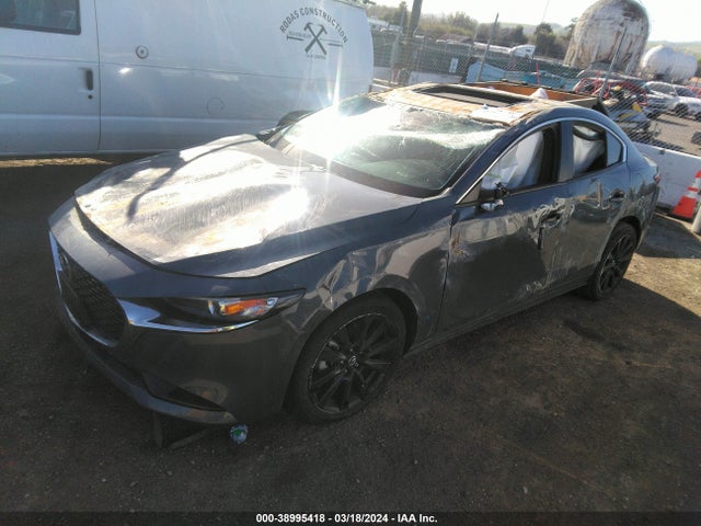 Mazda Mazda3 Carbon Edition 2022 3MZBPACL7NM317775 Image 2