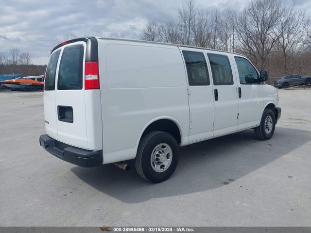 Chevrolet Express Cargo Rwd 2500 Regular Wheelbase Wt 2021 1GCWGAFP4M1154484 Image 4