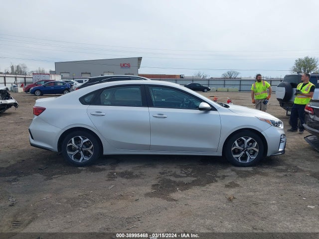 KIA Forte Lxs 2021 3KPF24AD1ME363854 Image 13