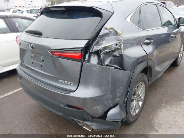 JTJYARBZ8K2154475 Lexus NX 300