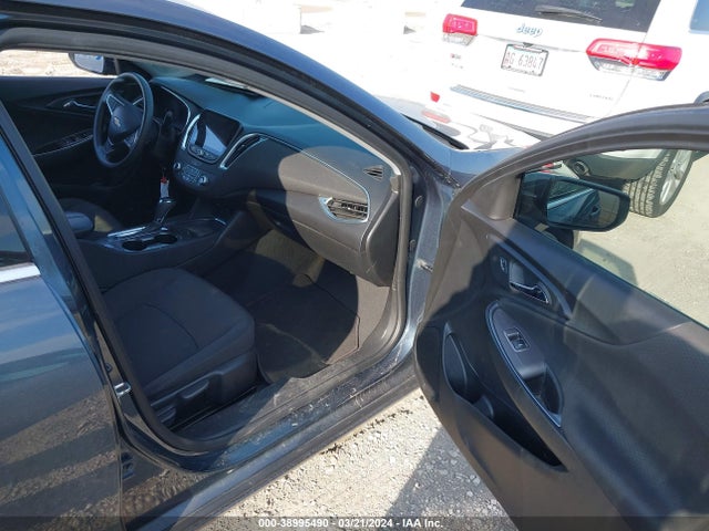 Chevrolet MALIBU LT 2019 1G1ZD5ST2KF191137 Image 5