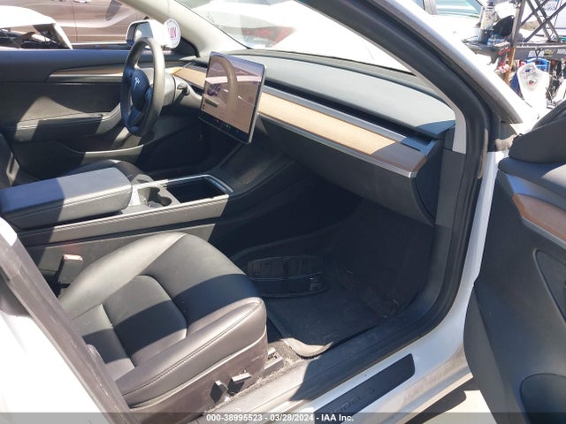 Tesla Model 3 Rear-wheel Drive 2022 5YJ3E1EA2NF296668 Image 5