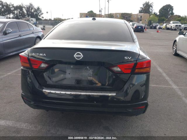 1N4BL4DV4NN415500 Nissan Altima Sv Fwd